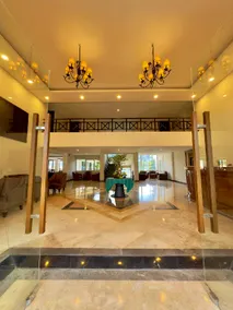 Parama Hotel - Image 2