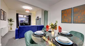 Styllish 3 bed House in Central Hull - Image 5