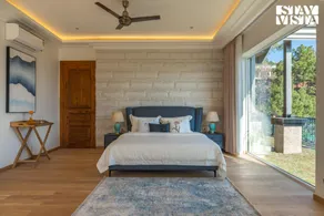 StayVista at Chestnut Manor with Sky Jacuzzi & Steam Room - Image 2