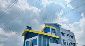 Hotel New Holiday Inn - Image 2
