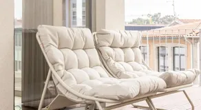 The Eight Luxury Stay - Image 4