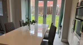 Spacious Modern 5-Bedroom Detached Home in Corby - Image 5