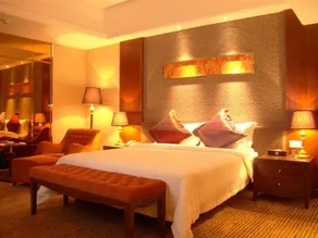 The Clipper Hotel - Image 2