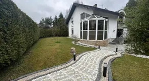 Dream House Prague East - Image 5