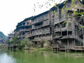 Zunyi Wujiangzhai Covered Bridge Inn - Image 3