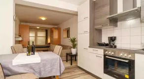One-Bedroom Apartment in Crikvenica LXXV - Image 4