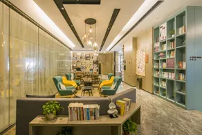 Ease Hotel Zhi (Wuhan Guanggu Plaza Yangjiawan Subway Station) - Image 4