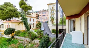 Home La Quiete. Two Bedrooms, 250m from the Beach - Image 4