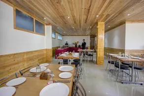 Woodstock Inn near Mall Road - Image 4
