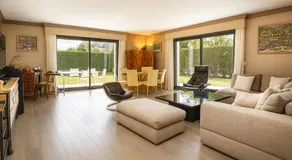 Appartement Premium 100 m2 avec Jardin Privé Plage et Centre à 400 m - Image 2