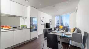 Luxury 2BR 2BA Central London Rooftop and Gym - Image 2