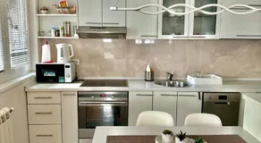 Modern & Cozy - Image 4