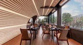 五韵观山悦WuYun Designer Boutique Hotel Closest to Tianmen & Fox Fairy Show - Image 5