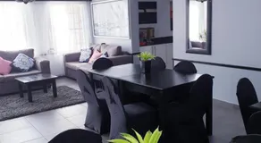 Hiflyerz Guest House - Image 2
