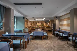 Yi Wu Man Ting City hotel (International Trade Cit) - Image 4