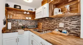1- Lookout Mountain Cottage - Image 3