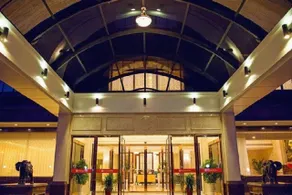Huakai Royal Hotel - Image 5