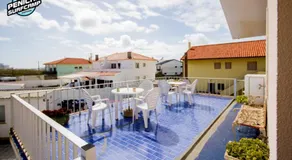 Beach Avenue Apartment - Image 3