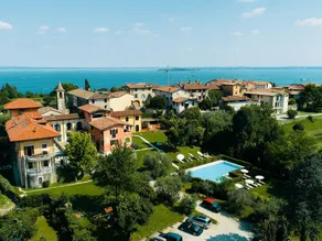 Exquisite Holiday Home in Manerba del Garda near Lake Garda - Image 5