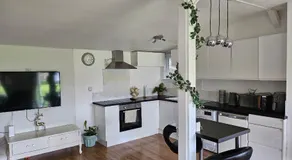 Cabaña ideal para familias con jardín - Image 2