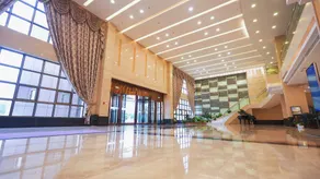 F World Conference Center Hotel (Wuhan Tianhe Airport Julong Avenue Subway Station Branch) - Image 3