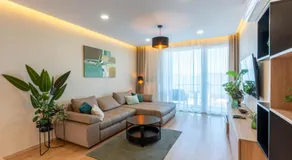 Lakeside Panorama Apartment 115 - Image 2