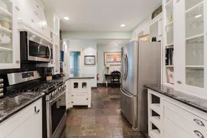Charleston House - Image 4