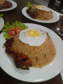 Yaman Restaurant - Image 4