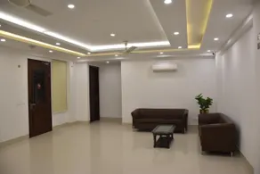 Lemon Green Residency - Hotel and Serviced Apartments - Image 4