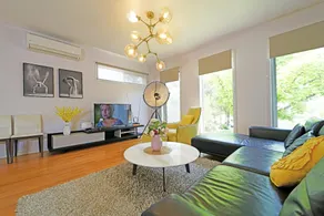 Melbourne Luxury Villa at Doncaster - Image 4