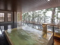 Seaside Restaurant Hotel Horaikan - Image 4