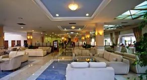 Zorbas Beach Hotel - Image 4