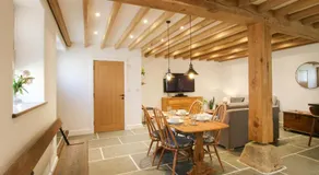 The Hideaway - Image 5