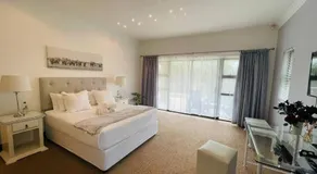 Palms On Byrne 5 Bed 6 bath 10 sleeper Tuscan Villa and Jacuzzi - Image 2