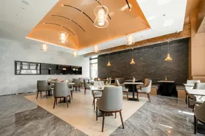 Atour Hotel Jiangyin Zhongyi Street Yaohan Department - Image 4
