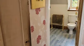 Victorian Gate House Own Bathroom - Image 5