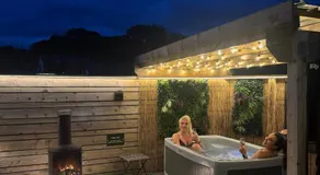 Tan Y Bryn Glamping - Image 3
