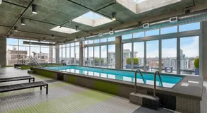 Jeffjack Heated Pool Penthouse in Chicago's West Loop - Image 3