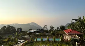The Valley Rose Farmstay - Image 3
