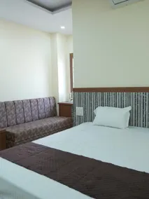 Hotel Amogh Palace - Image 4
