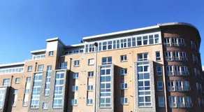 AB11 Apartments, City Center Modern Executive Apartments - Image 3