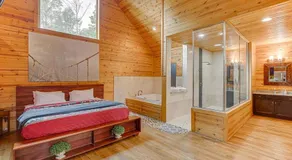 Perfect Couples Cabin w 2 Person Spa Bath - Image 2