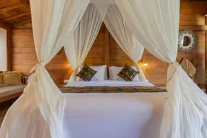 Relaxing Deluxe Double Sea View Villa with Balcony - Image 2