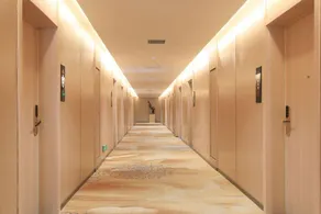 Garden Hotel - Image 3