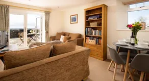 Shepherds Retreat - Image 2