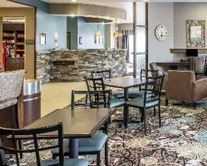 Lexington Inn & Suites of Stillwater/Minneapolis - Image 4