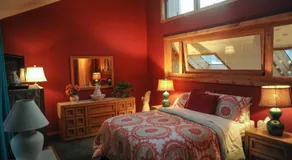 Mink Hollow Lodge - Image 2