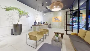 Z HOTEL - Image 2