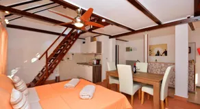 Apartments & Rooms As - Image 3
