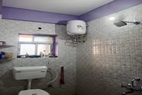 OYO Home Well Furnished Apartment For Comfortable Stay - Image 4